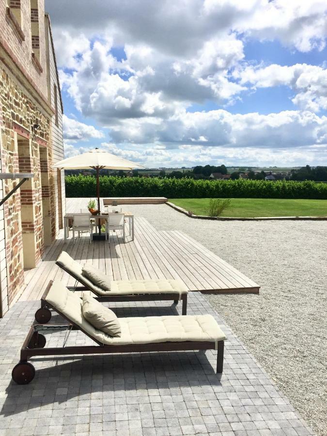 Hotel Galerie, Tumulus De La Hogue Fontenay-le-Marmion Exterior foto